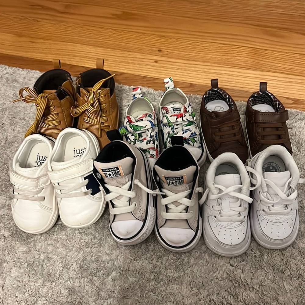 Lightly used size 4 infant shoes